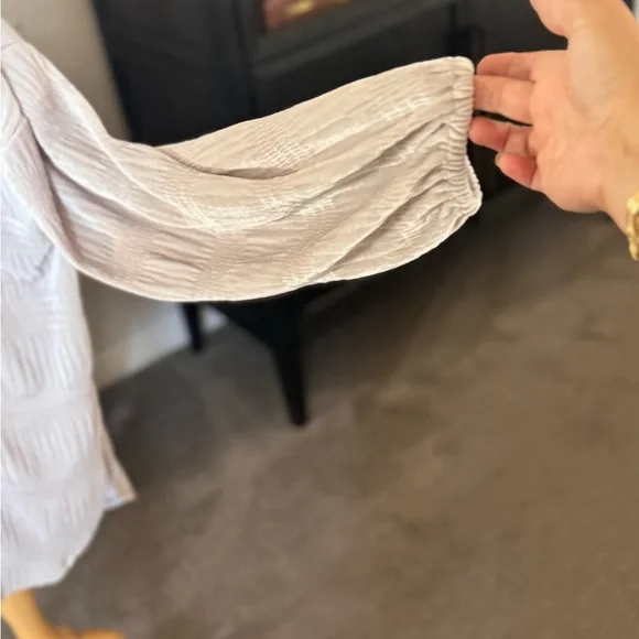 Free People Beige Button Down Shirt- Oversized Size L - Picture 3 of 6